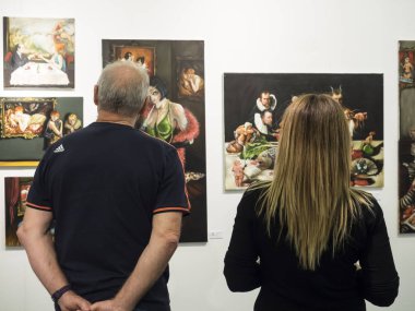 Ziyaret edenler Sanat arıyorsunuz