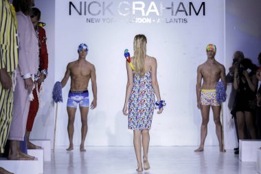  Pist modelleri yürümek 