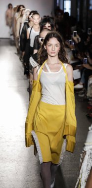  Pist modelleri yürümek