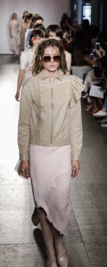  Pist modelleri yürümek