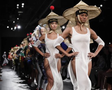  Pist modelleri yürümek