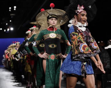  Pist modelleri yürümek