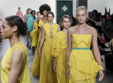  Pist modelleri yürümek 