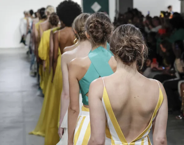  Pist modelleri yürümek 