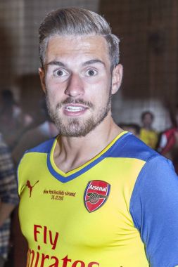 Arsenal oyuncu Aaron Ramsey