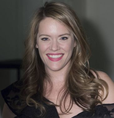 Yönetmen Alexandra Dean