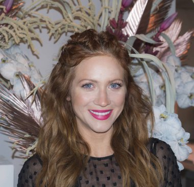 Aktris Brittany Snow 