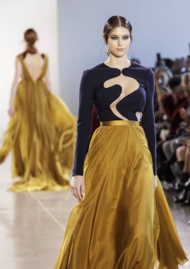 Pist modelleri yürümek 