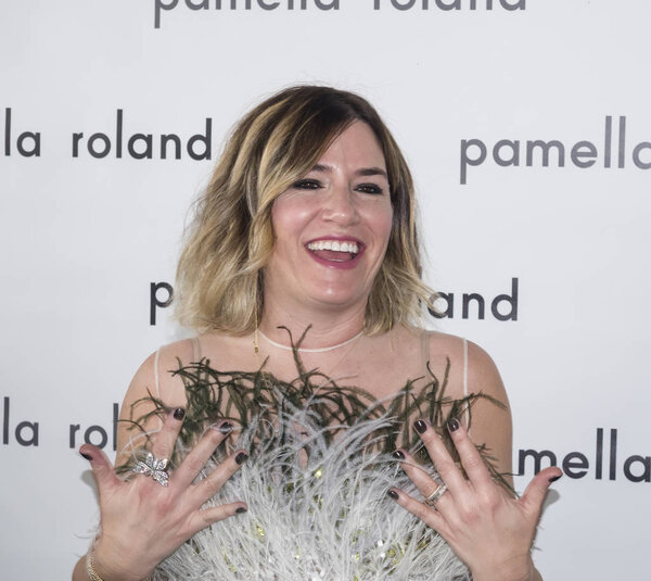 Alli Webb on backstage