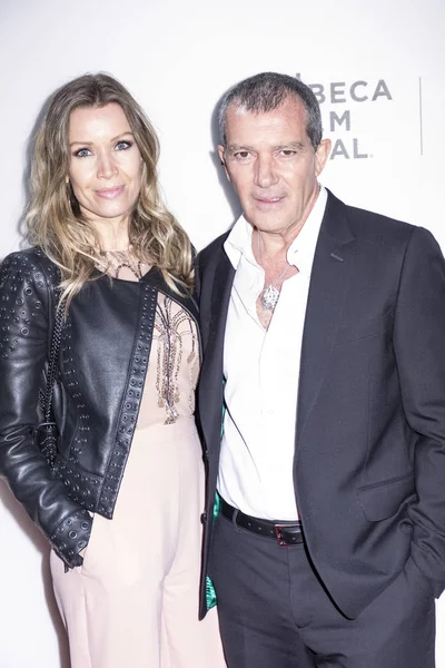 Nicole Kimpel y Antonio Banderas — Foto de Stock