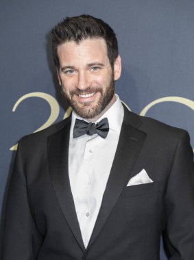aktör Colin Donnell
