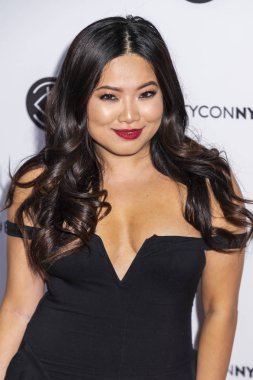 TV personality Xixi Yang