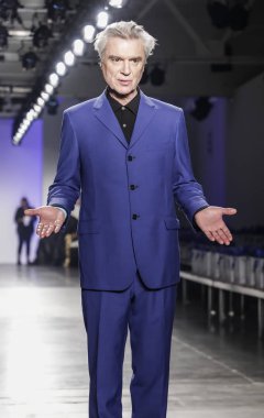 Mavi Ceket Moda Şovu 2020