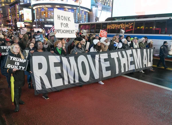 New York December 2019 Few Hundreds People Rally Support Impeachment — Φωτογραφία Αρχείου