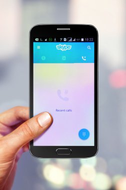 Skype ile Smartphone ekranında