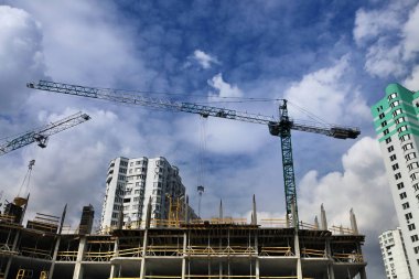 Vinçler ve microdistrict inşaatı