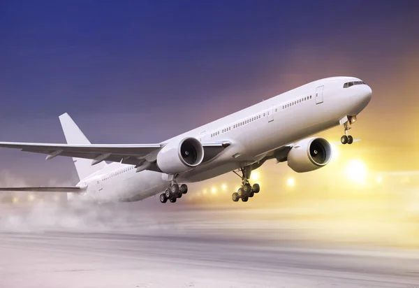 Avión blanco en ventisca de invierno — Foto de Stock