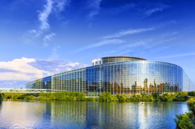 Strasbourg'da Avrupa Parlamentosu Binası.