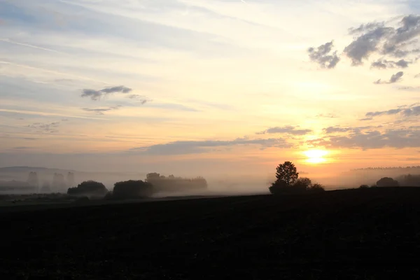 Dawn over rural countryside — Stock Photo, Image