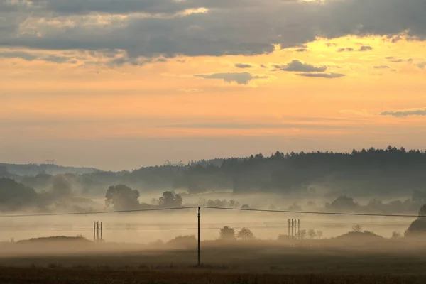 Dawn over rural countryside — Stock Photo, Image