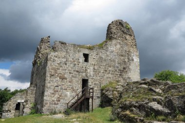 primda kale kalıntıları