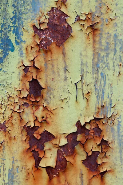 Flaking old and cracked paint from rusty iron — Stock Photo, Image