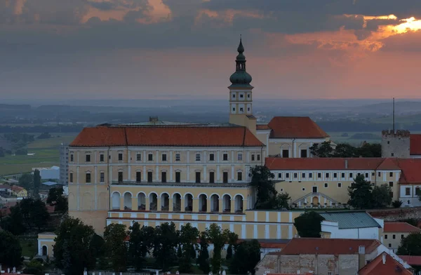 Mikulov Kalesi, Çek Cumhuriyeti — Stok fotoğraf