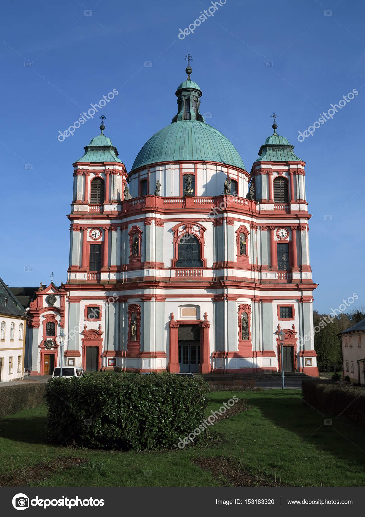 Bazilika Svatého Vavřince A Sv Zdislava Praha Stock Fotografie