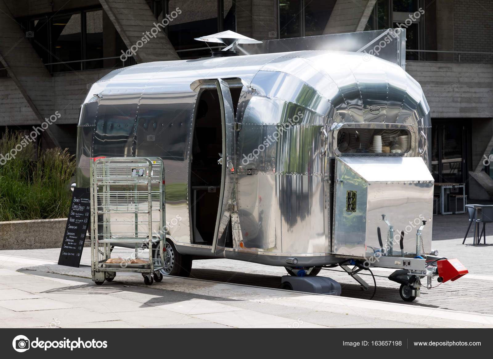 Airstream Food Truck On South Bank Stock Editorial Photo
