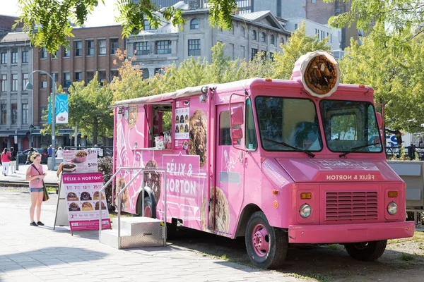 Felix och Horton cookie vagn — Stockfoto