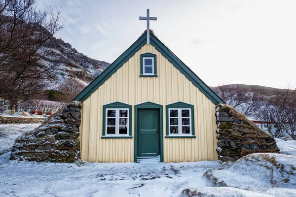 Kościół Hofskirkja Hof Islandia Ten Baśniowy Budynek Jest Ostatnim Kościołem — Zdjęcie stockowe