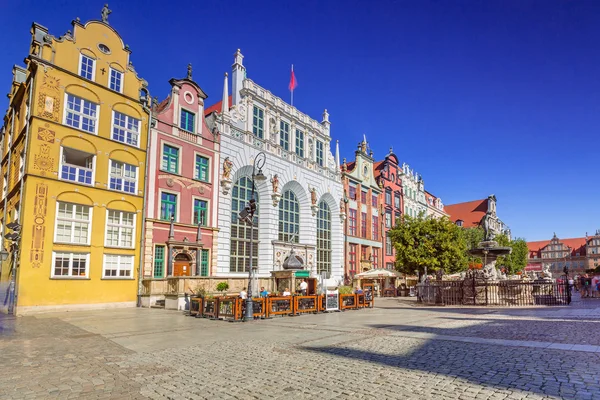On dlouho Lane ulici ve starém městě Gdaňsk, Polsko — Stock fotografie