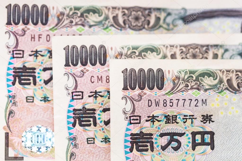 Japanese yen banknotes