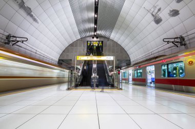 İnsanlar Yokohama, Japonya çok popüler Belediye metroyla seyahat