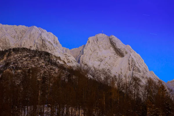 Mount Giewont στα βουνά Τάτρα Πολωνία το βράδυ — Φωτογραφία Αρχείου
