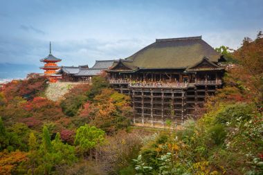 Kiyomizu-Dera Budist tapınağı: Kyoto, Japan