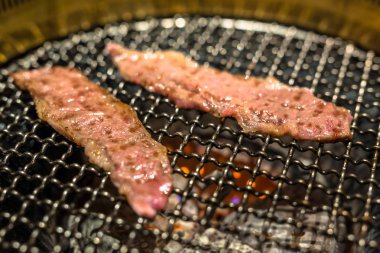 Yakiniku tarzı Barbekü sığır eti 