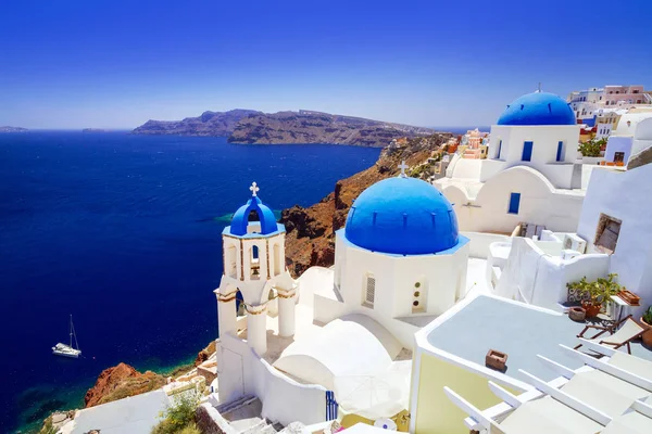 Vackra Oia stad på ön Santorini — Stockfoto