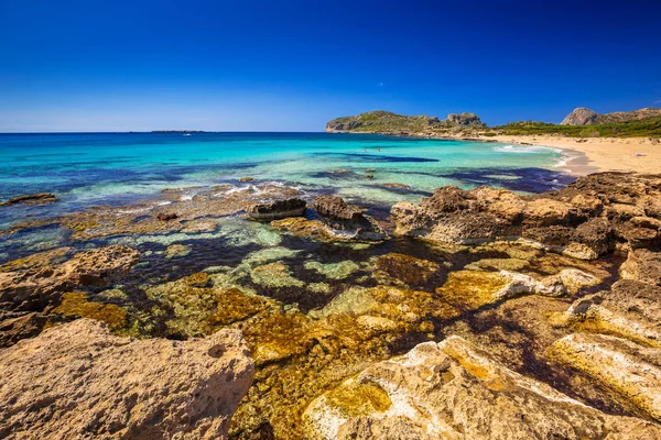 Praia de Falassarna bonita em Creta — Fotografia de Stock
