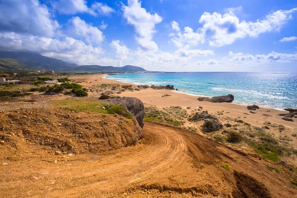 Schöner falassarna strand auf beton — Stockfoto