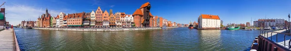 Panorama of the old town of Gdansk at Motlawa river — Stock Photo, Image