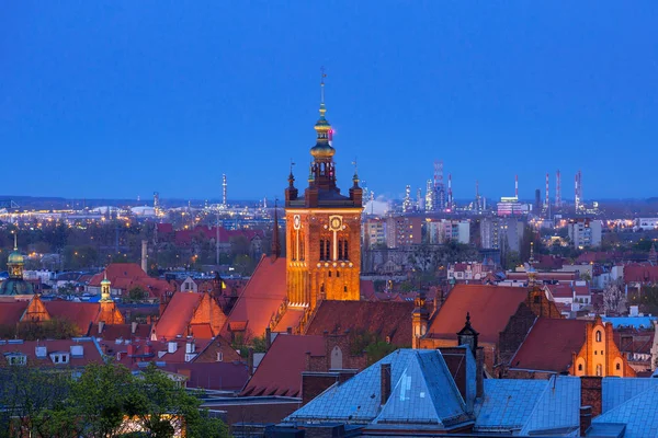 Architecture of Gdansk city centre at night — Stock Photo, Image