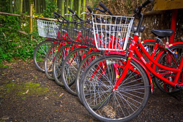 Noleggio biciclette nel quartiere Arahiyama di Kyoto, Giappone — Foto Stock