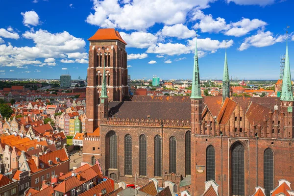 Catedral de Santa Maria na cidade velha de Gdansk — Fotografia de Stock