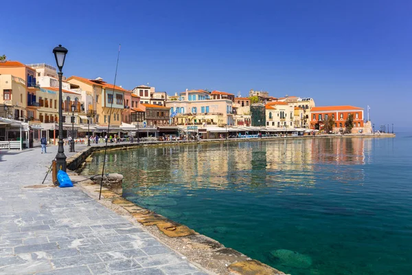 Gamla venetianska hamnen i Chania på Kreta, Grekland — Stockfoto