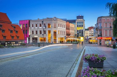 Alacakaranlıkta, Polonya Bydgoszcz şehir'in mimaride. 