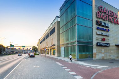 Galeria Baltycka Gdansk - Wrzeszcz gün batımında, Polonya