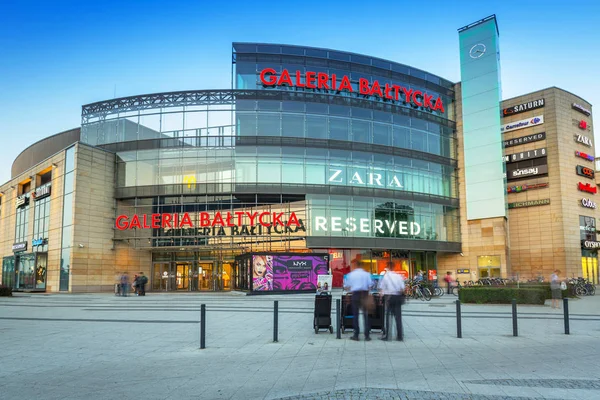 Galeria Baltycka Gdansk - Wrzeszcz gün batımında, Polonya