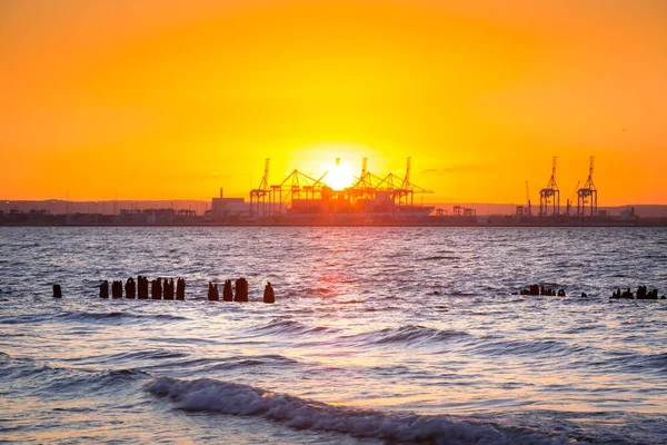 Baltık Denizi 'nde gün batımı