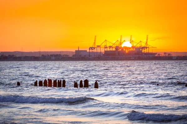 Baltık Denizi 'nde gün batımı